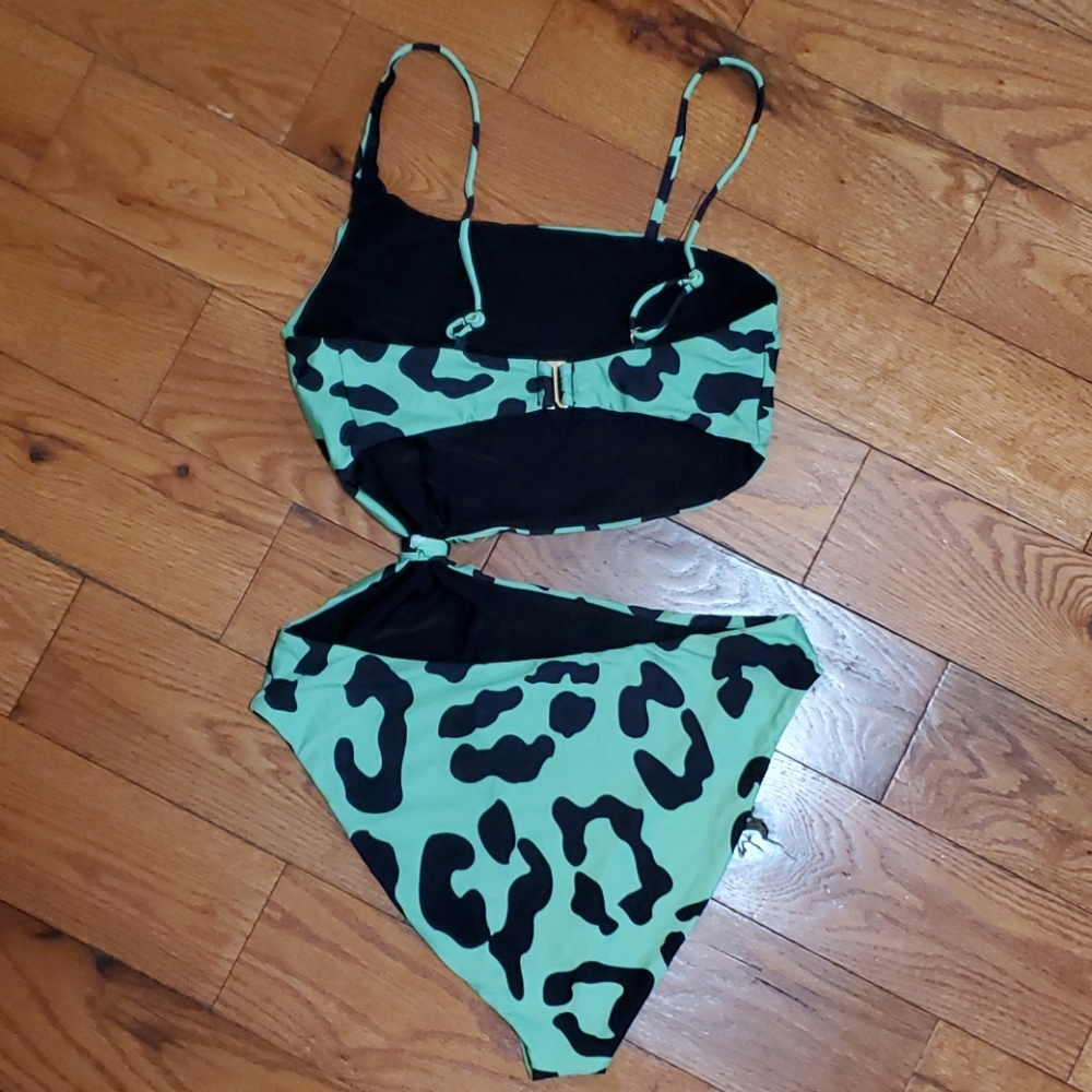 💚Beach Riot Leopard Print One Piece - Picture 5 of 9